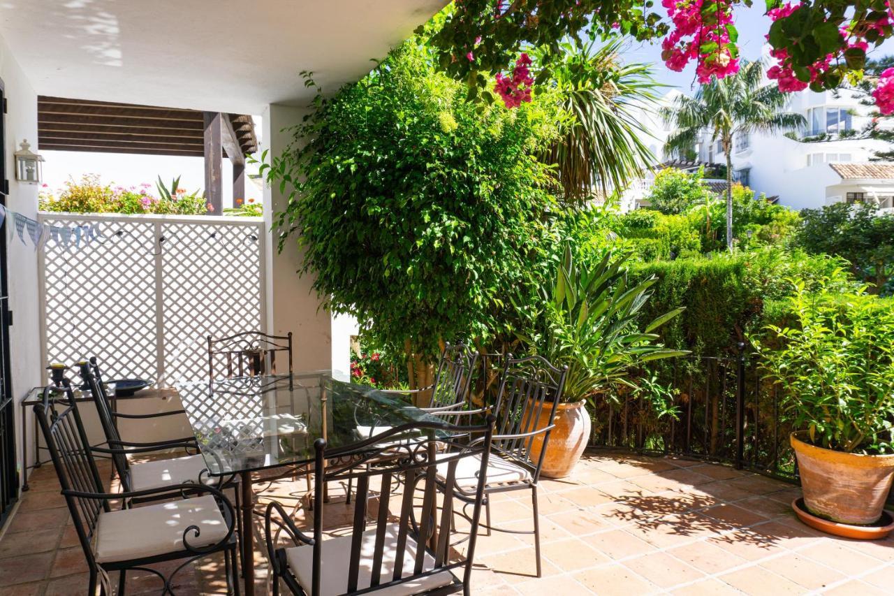 White Pearl Beach Elviria Marbella Dış mekan fotoğraf