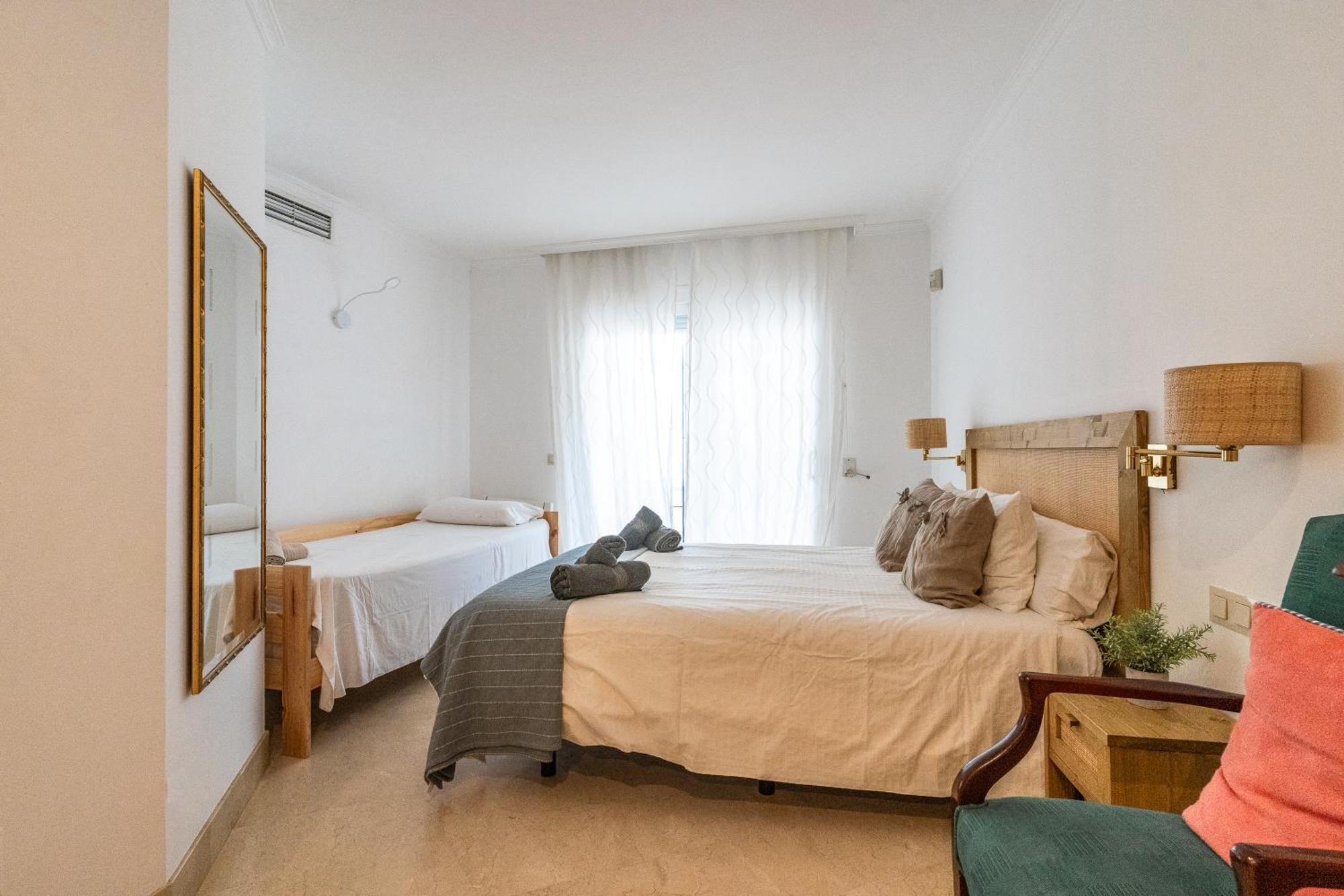 White Pearl Beach Elviria Marbella Dış mekan fotoğraf