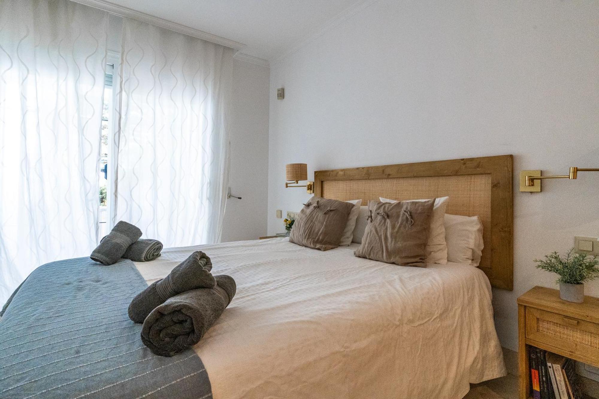White Pearl Beach Elviria Marbella Dış mekan fotoğraf