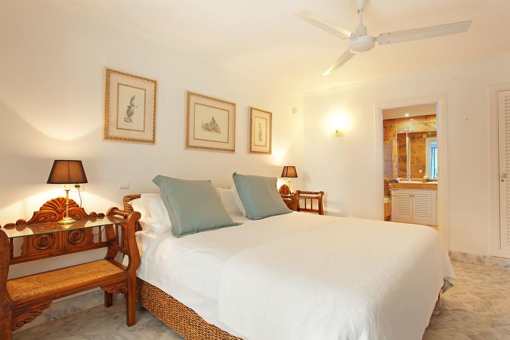 White Pearl Beach Elviria Marbella Dış mekan fotoğraf
